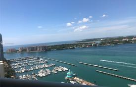 Piso – Miami Beach, Florida, Estados Unidos. 3 400 €  por semana