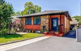 7 dormitorio casa de pueblo en York, Canadá. C$1 766 000