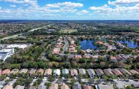 Casa de pueblo – Pembroke Pines, Broward, Florida,  Estados Unidos. $580 000
