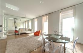 2 dormitorio piso en Provenza - Alpes - Costa Azul, Francia. 4 260 €  por semana