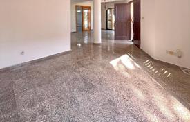 4 dormitorio chalet 270 m² en Strovolos, Chipre. 550 000 €