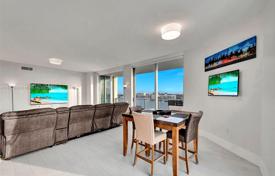 Condominio – North Miami Beach, Florida, Estados Unidos. $1 450 000