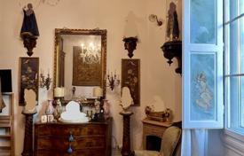 4 dormitorio piso 152 m² en Florencia, Italia. 900 000 €