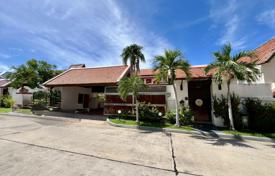 4 dormitorio villa 248 m² en Pattaya, Tailandia. $626 000