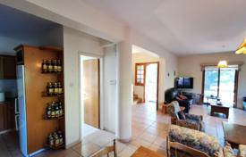 3 dormitorio chalet 208 m² en Moniatis, Chipre. 500 000 €