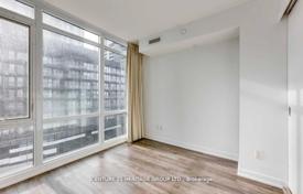 Piso – Fort York Boulevard, Old Toronto, Toronto,  Ontario,   Canadá. C$943 000