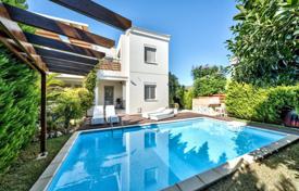 5 dormitorio villa en Limassol (city), Chipre. 2 800 €  por semana