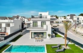 3 dormitorio villa 237 m² en San Miguel de Salinas, España. 649 000 €