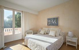 8 dormitorio chalet en Cannes, Francia. 7 500 €  por semana