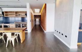 4 dormitorio ático en Watthana, Tailandia. $6 100  por semana