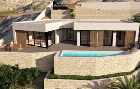 3 dormitorio chalet 200 m² en Denia, España. 755 000 €