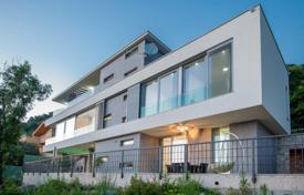 4 dormitorio villa 320 m² en Kotor city, Montenegro. 895 000 €