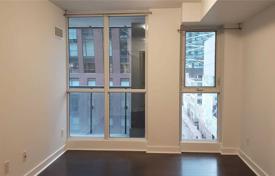 2 dormitorio piso en Adelaide Street West, Canadá. C$1 026 000