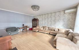 4 dormitorio piso 164 m² en Vake-Saburtalo, Georgia. $250 000