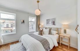 2 dormitorio adosado en York, Canadá. C$1 525 000