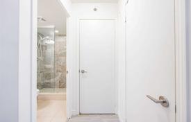 6 dormitorio piso en North York, Canadá. C$719 000