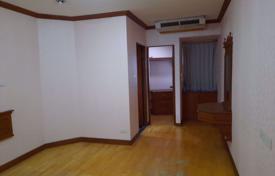 3-dormitorio apartamentos en condominio en Watthana, Tailandia. $603 000