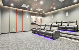 5 dormitorio piso en Scarborough, Canadá. C$811 000