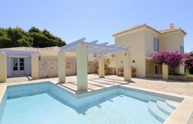 8 dormitorio villa 175 m² en Kranidi, Grecia. 750 000 €