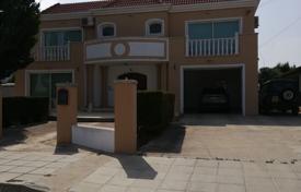 4 dormitorio villa 350 m² en Paralimni, Chipre. 575 000 €
