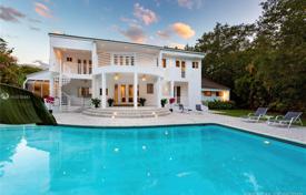 Villa – Miami, Florida, Estados Unidos. 1 713 000 €