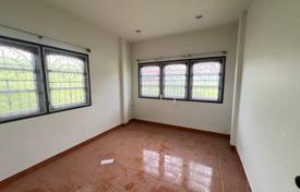 3 dormitorio villa 150 m² en Pattaya, Tailandia. $116 000