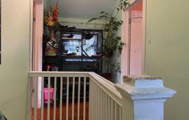 5 dormitorio casa de pueblo en Scarborough, Canadá. C$1 323 000