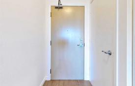 4 dormitorio piso en North York, Canadá. C$770 000