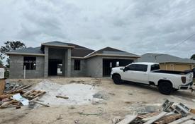 3 dormitorio casa de pueblo 246 m² en Lehigh Acres, Estados Unidos. $396 000