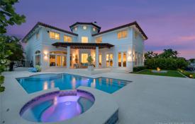 Villa – North Miami, Florida, Estados Unidos. $2 000 000