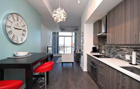 2 dormitorio piso en North York, Canadá. C$756 000