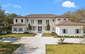 12 dormitorio villa 745 m² en Miami, Estados Unidos. $3 995 000