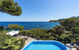 Chalet – Mallorca, Islas Baleares, España. 7 600 €  por semana
