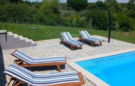 2 dormitorio casa de pueblo 125 m² en Marcana, Croacia. Price on request