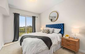 2 dormitorio piso en Etobicoke, Canadá. C$991 000