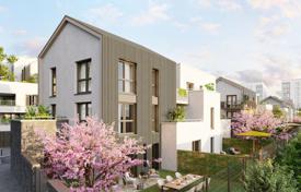 4 dormitorio piso 87 m² en Val-d'Oise, Francia. 403 000 €