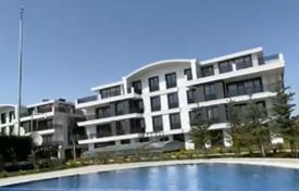 3 dormitorio piso 180 m² en Beylikdüzü, Turquía. $498 000