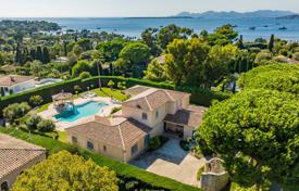8 dormitorio villa en Cap d'Antibes, Francia. 8 900 000 €