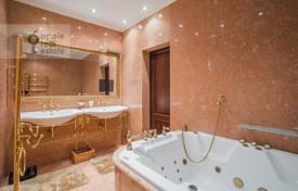 6 dormitorio piso 301 m² en Moscow, Rusia. $2 500  por semana