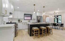 11 dormitorio casa de pueblo en Etobicoke, Canadá. C$2 119 000