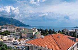 3 dormitorio piso 135 m² en Bečići, Montenegro. 676 000 €