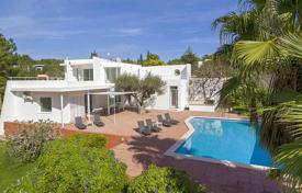 Villa – Ibiza, Islas Baleares, España. 3 400 €  por semana