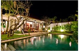 Villa – Seminyak, Bali, Indonesia. $2 850  por semana