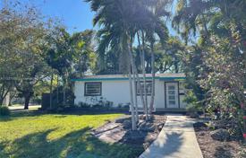 4 dormitorio casa de pueblo 214 m² en Cutler Bay, Estados Unidos. $599 000