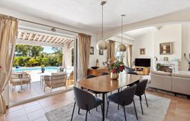 6 dormitorio villa en Peymeinade, Francia. 1 470 000 €