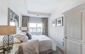 5 dormitorio piso en North York, Canadá. C$749 000