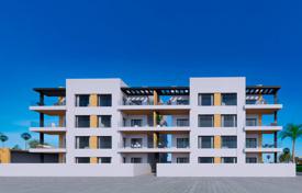 2 dormitorio piso 77 m² en Torrevieja, España. 399 000 €