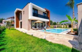 5 dormitorio villa 250 m² en Camyuva, Turquía. 41 646 000 TRY