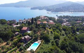 Chalet – Zoagli, Liguria, Italia. 1 800 000 €