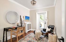 14 dormitorio casa de pueblo en Old Toronto, Canadá. C$2 575 000